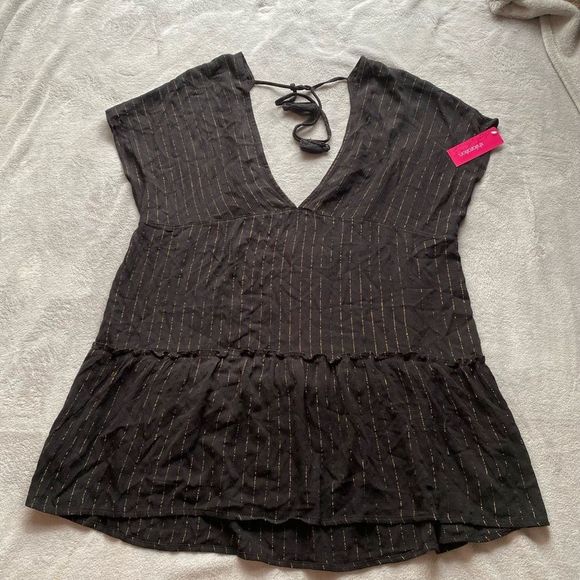 Black and Gold Cover-Up - Picture 3 of 7